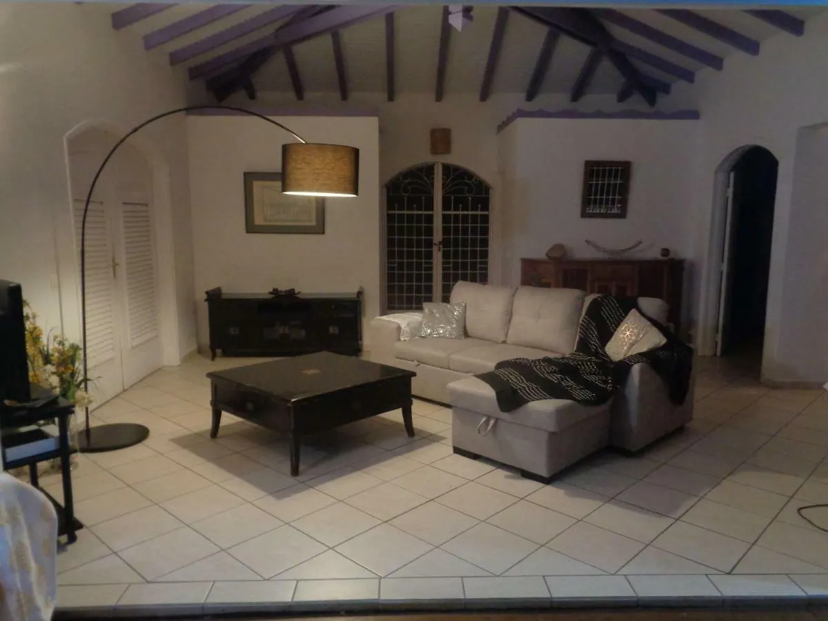 Villa Fleur De Lune بويانت بيت للعطل